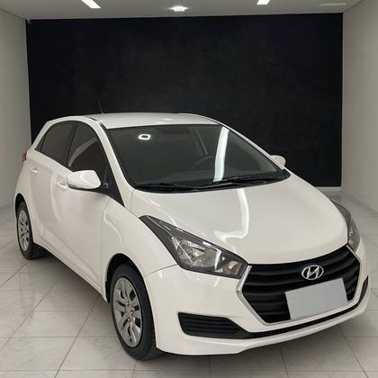HYUNDAI HB20 1.6 COMFORT PLUS 16V FLEX 4P AUTOMÁTICO HYUNDAI HB20 1.6 COMFORT PLUS 16V FLEX 4P AUTOMÁTICO